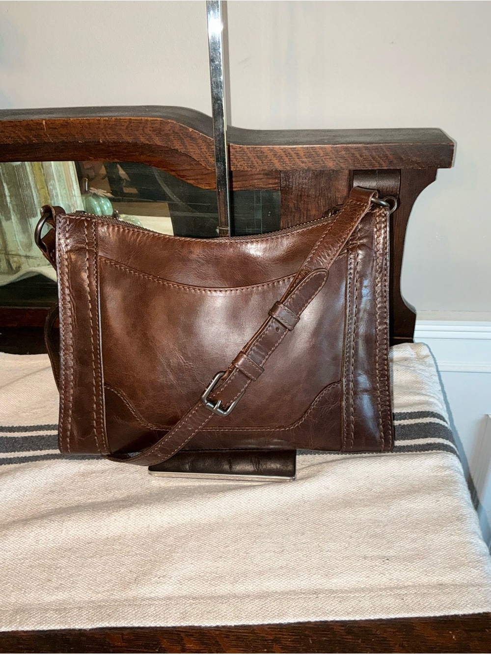 NWOT Frye Leather Melissa Zip Top Saddle Crossbody Dark Brown MSRP $198